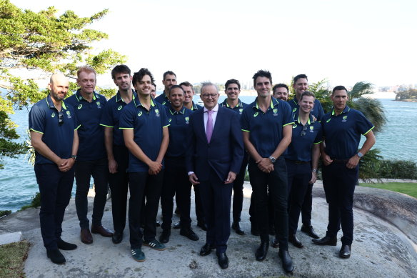 Le Premier ministre Anthony Albanese et Jodie Haydon accueillent les équipes de cricket australienne et indienne mercredi soir à Kirribilli House.
