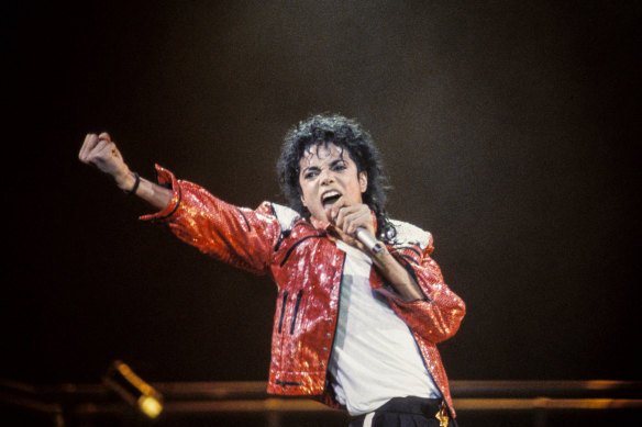 La regrettée pop star Michael Jackson, vue ici en 1988, fait l'objet d'un nouveau biopic.