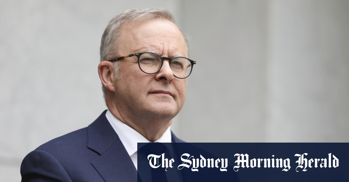 Le Premier ministre Anthony Albanese commence l'année avec un lever de rideau digne d'une campagne