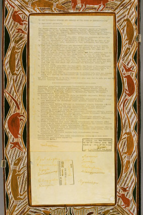 Une des pétitions d'écorce de Yirrkala