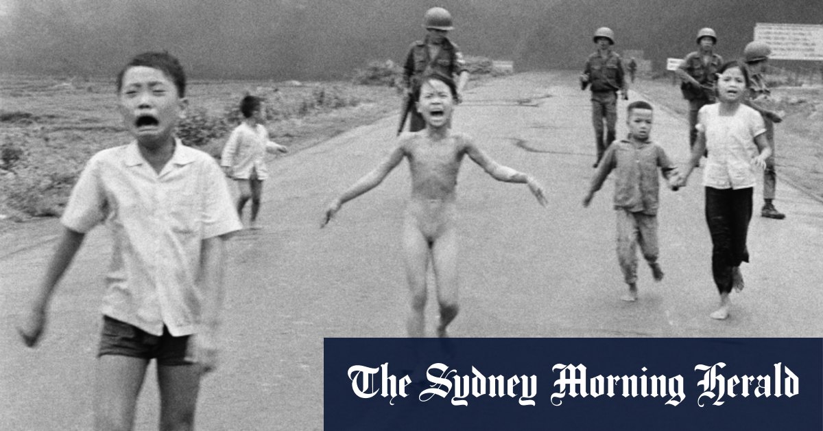 Le documentaire Stringer remet en question la paternité de la photographie au napalm emblématique de Kim Phuc pendant la guerre du Vietnam