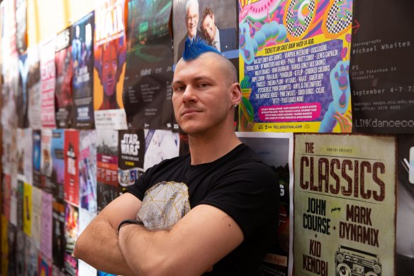 Holden Sheppard, auteur d'Invisible Boys.