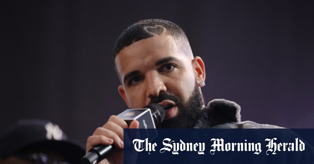 Le rappeur américain promet de l'argent aux fans mais ne s'adresse pas aux performances de Kendrick Lamar Super Bowl