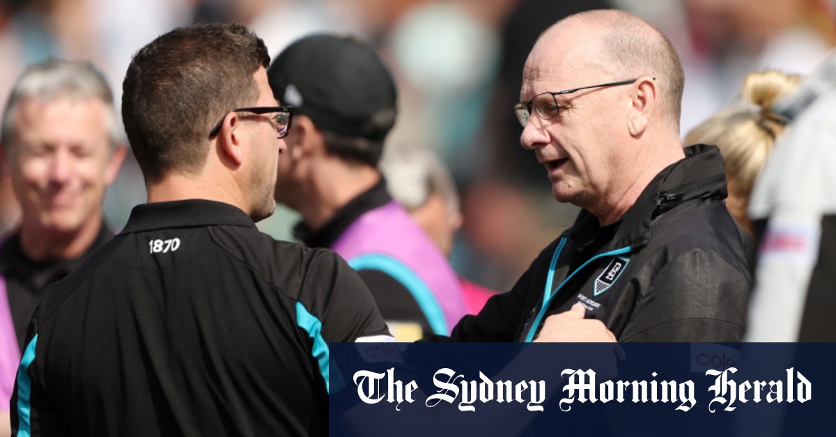 Ken Hinkley pour entraîner des rênes à Josh Carr à Port Adelaide Power