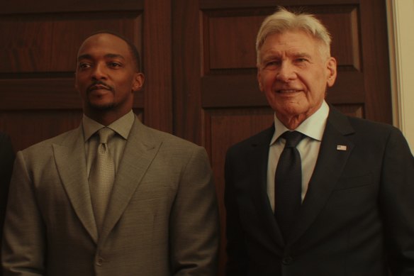 Captain America / Sam Wilson (Anthony Mackie) et le président Thaddeus Ross (Harrison Ford) dans Captain America: Brave New World.