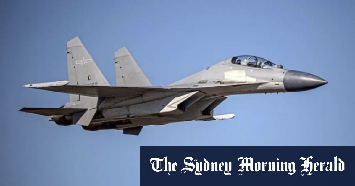 Des navires de guerre chinois repérés près de l'Australie, préoccupation concernant les fusées éclairantes