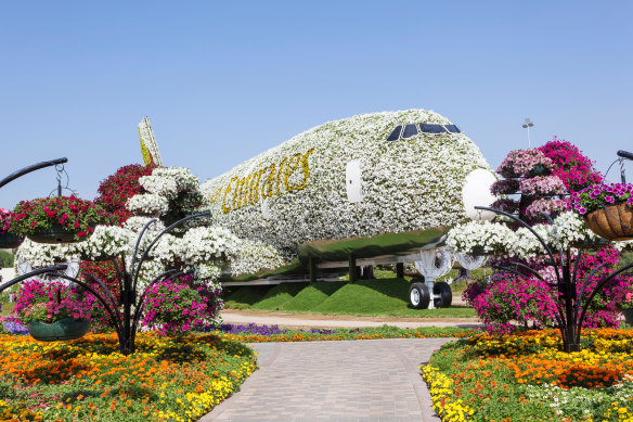 Le jardin Miracle de Dubaï compte plus de 150 millions de fleurs.
