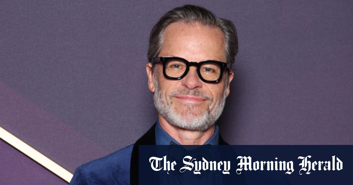 Guy Pearce concède qu'il pourrait avoir besoin de discours dans la poche arrière
