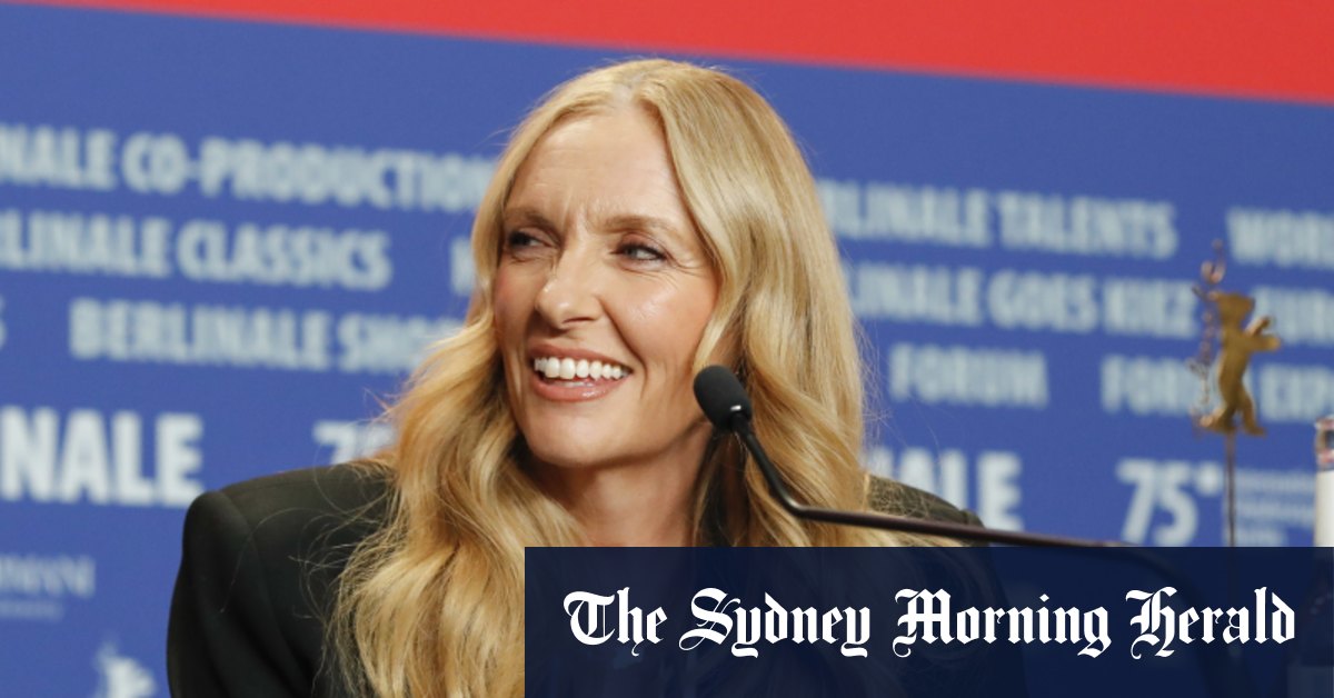 Toni Collette veut diriger comme le maître sud-coréen Bong Joon-Ho