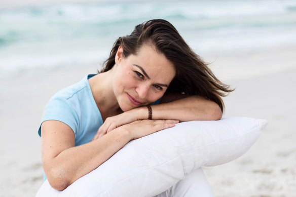 L'entraîneur du sommeil de Sydney, Elina Winnel, est un expert en coaching de sommeil pour adultes.