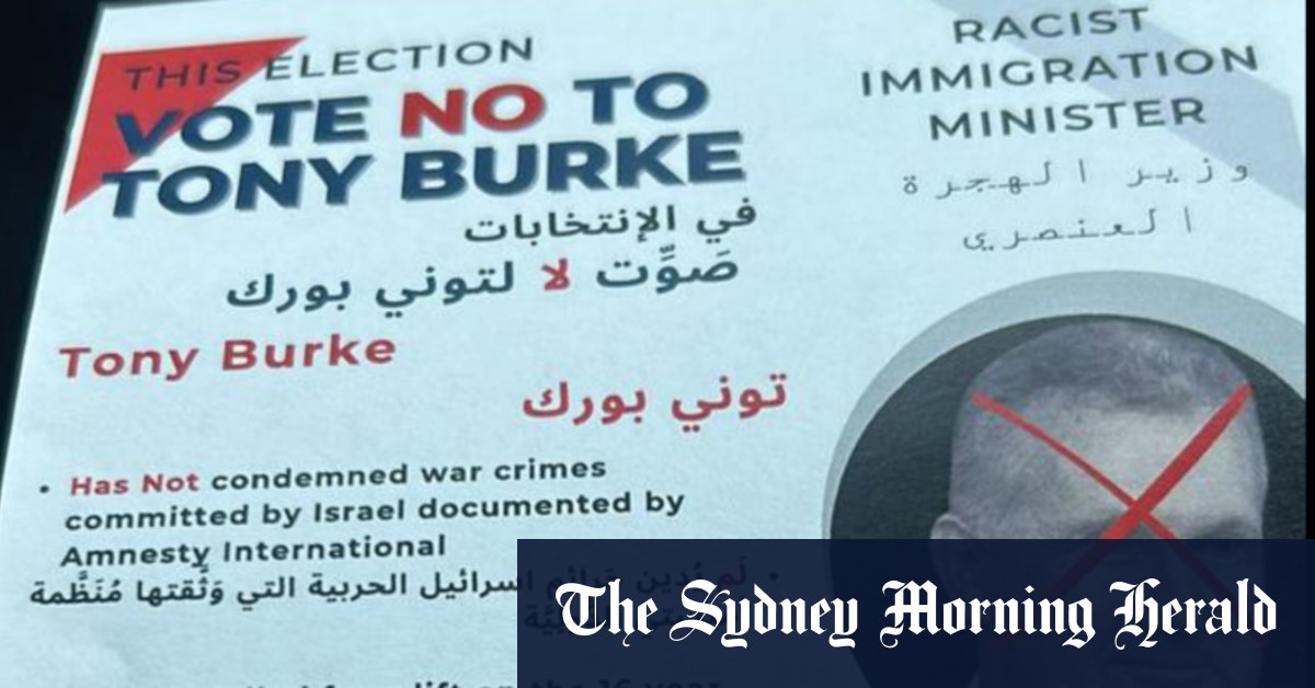 Le ministre de l'Immigration, Tony Burke, étiqueté «raciste» dans des dépliants non autorisés