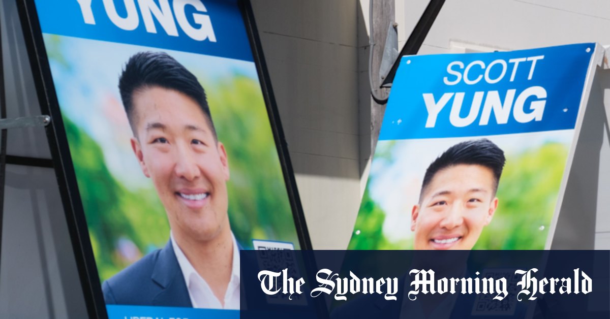 Le candidat libéral de Bennelong Scott Yung associé au roller High Casino lié au PCC
