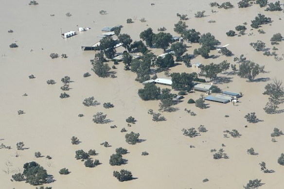 La propriété inondée Innamincka dans le nord-est de l'Australie-Sud le 8 avril.