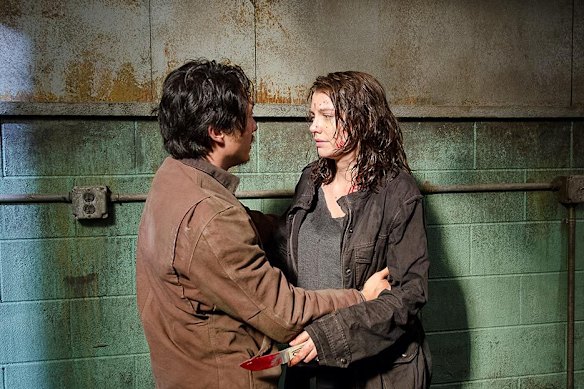 Maggie (Lauren Cohan) et Glenn (Steven Yeun) sont réunies dans The Walking Dead… quelques épisodes avant sa mort brutale.
