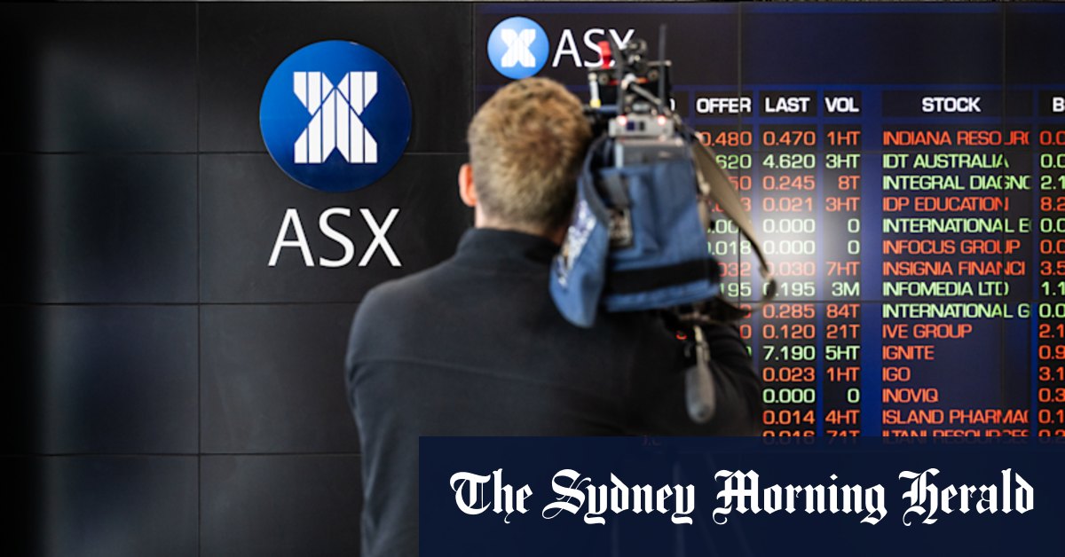 ASX s'ouvre plus haut après une vague d'achat tardive à Wall Street