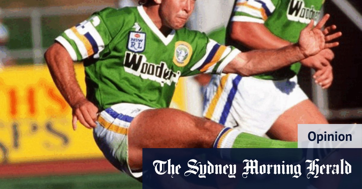 Adam Reynolds de Brisbane Broncos est le nouveau maître de la ligue de rugby qui donne des coups de pied
