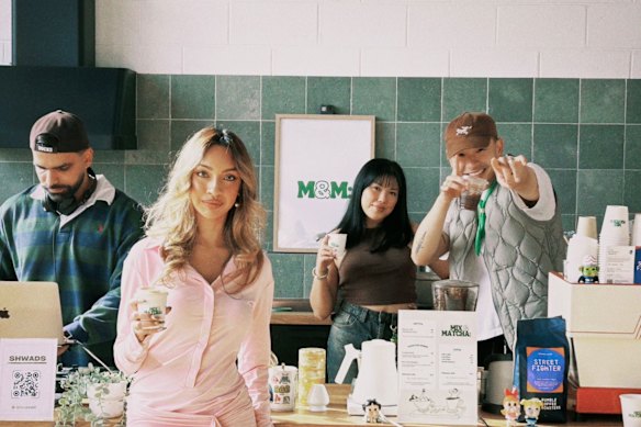 Melbourne's Mix & Matcha: Am Team, de gauche à droite: DJ Shwads, Tanya Mohan, Isabelle Tan et Winzwen Tan.