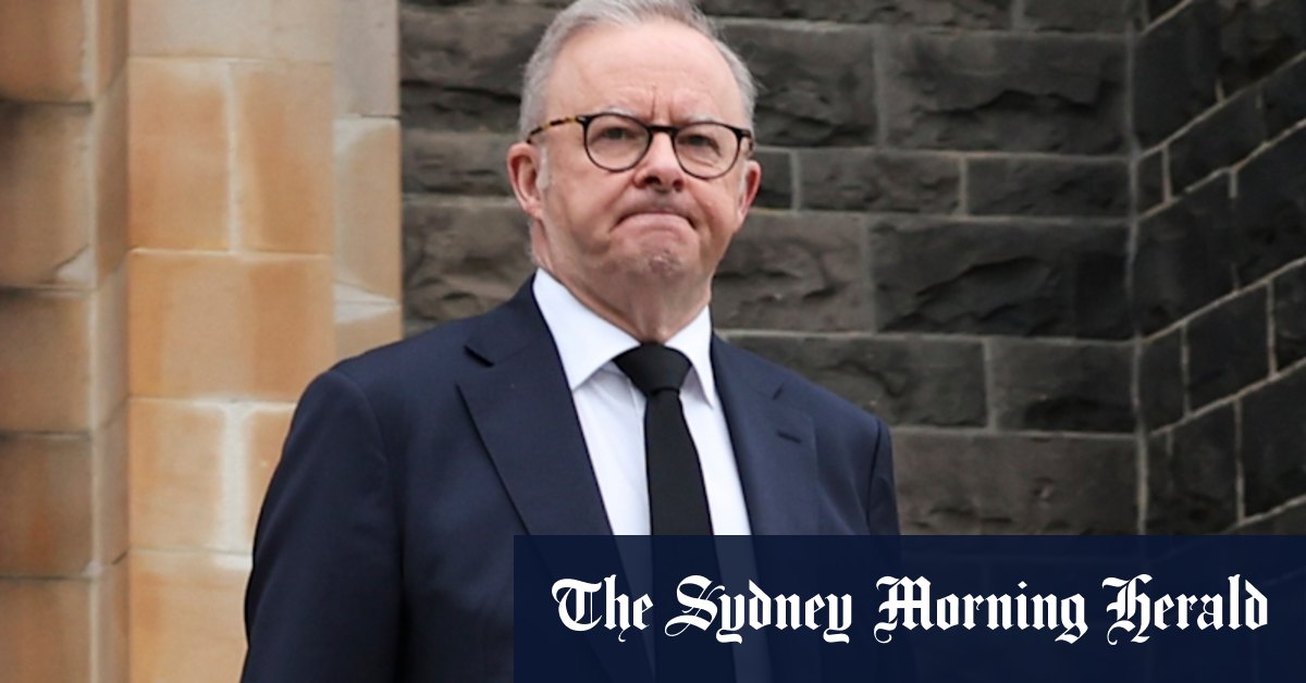 Anthony Albanese dit que l'éducation catholique une influence clé avant d'assister à l'inauguration du pape Leo XIV