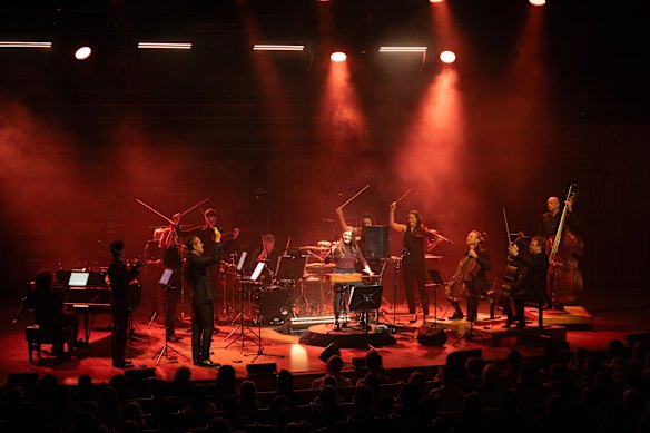 Dans ce programme éclectique, l'orchestre de la chambre australienne a célébré la place de Theremin dans la culture populaire.
