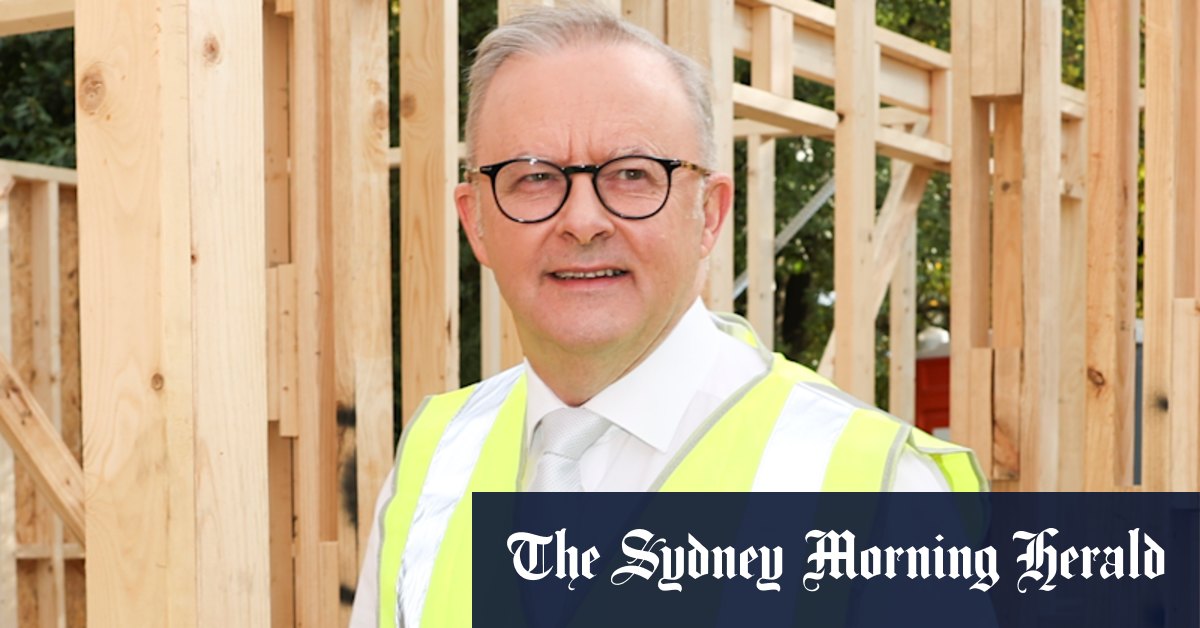 Albanese a promis de construire 1,2 million de maisons. Sa propre agence le montre bien échoué