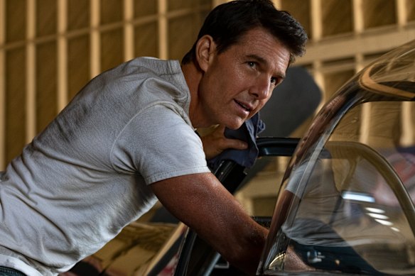 Tom Cruise, illustré ici à Top Gun: Maverick, est connu pour ses cascades.