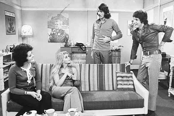 Robyn Gurney, Abigail, Paul Weingott et Joe Hashham au numéro 96.