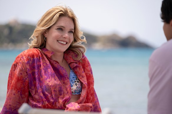 Meghann Fahy en tant que Daphne dans la saison deux du Lotus blanc.