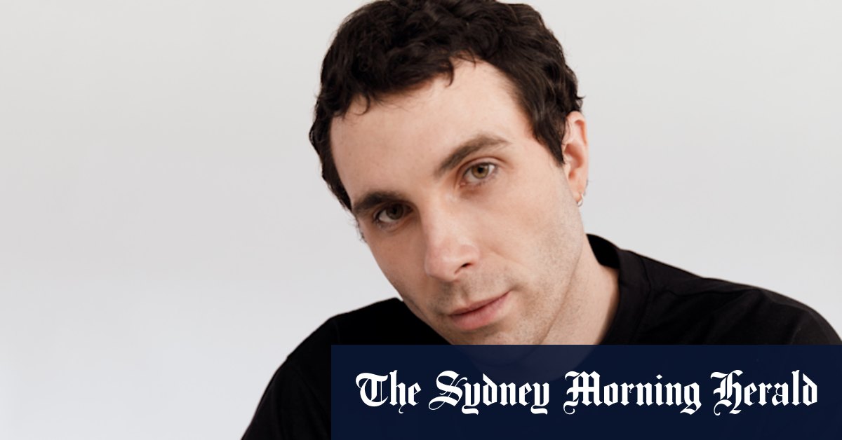 Ce que le mannequin masculin australien James Parr porte quand il est en congé, et un article qu'il ne fera pas