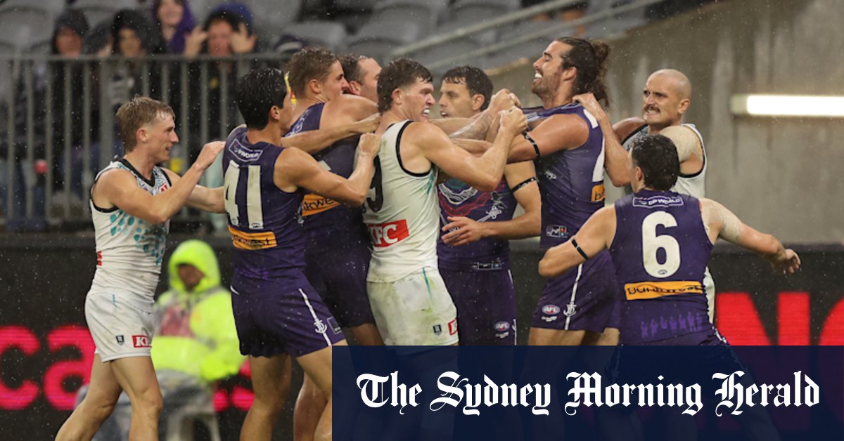 Freo Coach défend Captain's Knock après les dockers écraser le pouvoir