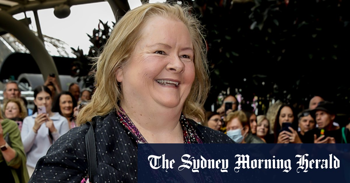 Magda Szubanski révèle le diagnostic de cancer du sang du lymphome à cellules du manteau de stade 4 dans Instagram Post