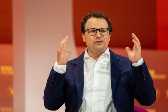 Dario Amodei, co-fondatrice et chef de la direction d'Anthropic, dit que personne ne semble préparé pour le changement massif à venir.