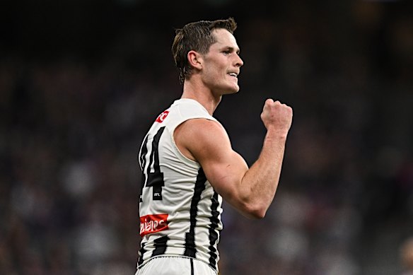 Article important: Ned Long a forgé une place régulière senior avec les Magpies.