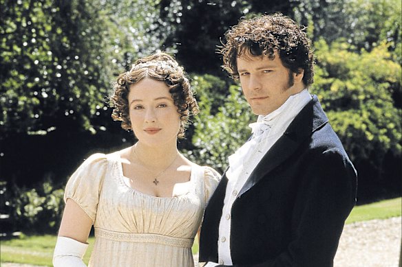 Jennifer Ehle et Colin Firth dans l'adaptation de la BBC de la fierté et des préjugés de Jane Austen.