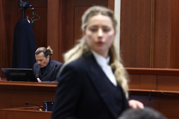 La bataille de la salle d'audience entendue Amber Heard-Johnny Depp aux États-Unis a été diffusée en direct, avec des millions à l'écoute.
