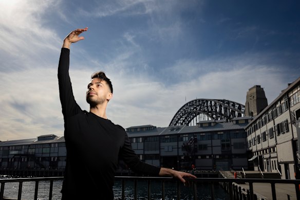 L'ingénieur logiciel Michael Martis, 32 ans, dit que la prise de ballet pour la première fois a enrichi sa vie.
