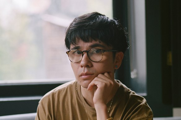 Poète et romancier Ocean Vuong.