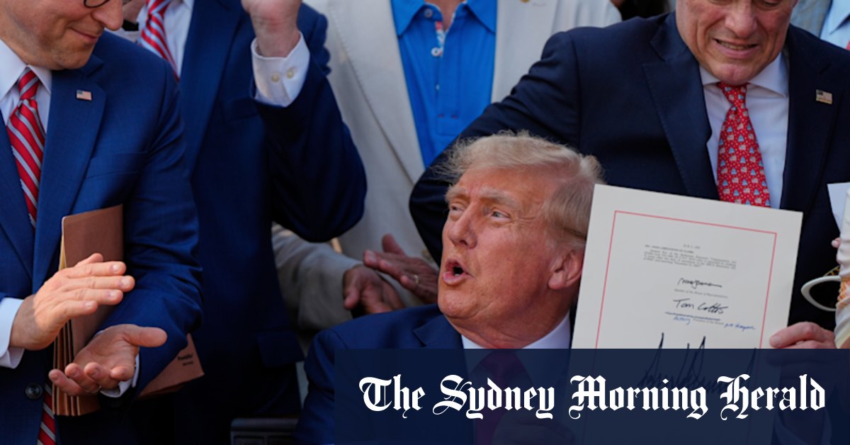 Donald Trump et son signe de Sharpie de plusieurs dollars sur les coupes de soins de santé «personne ne remarquera»