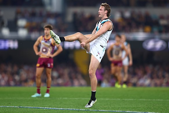 Jack Lukosius du pouvoir.