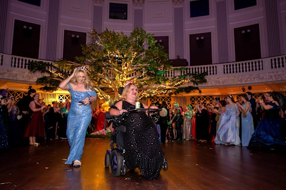 Les événements célestes sont fiers d'être accessibles et inclusifs pour toutes les capacités.