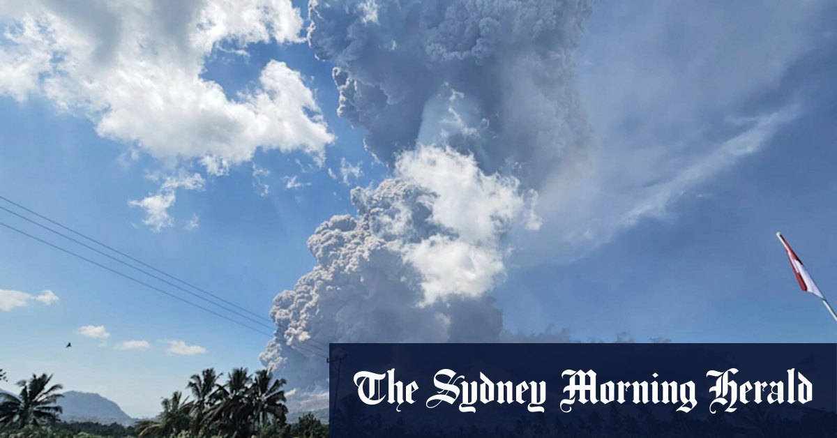 Les compagnies aériennes australiennes annulent à nouveau les vols après la dernière éruption du mont Lewotobi