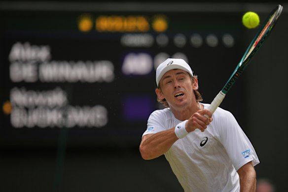 De Minaur n'a pas pu atteindre les quarts de finale de Wimbledon pour la deuxième année consécutive.