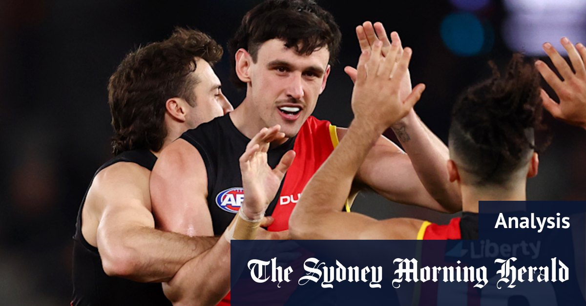 Les doublures en argent pour les bombardiers d'essendon battus