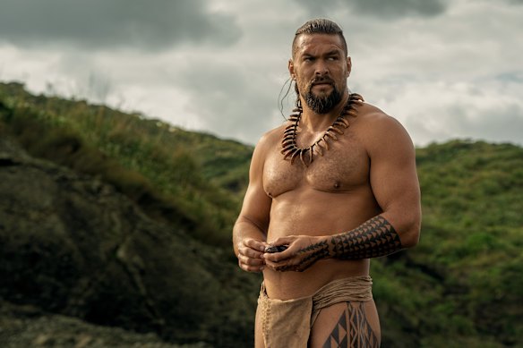 Jason Momoa a exilé le chef de Maui Ka'iana en chef de la guerre.