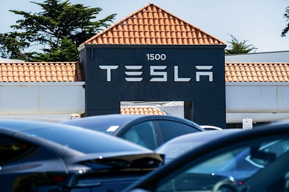 Les ventes de Tesla continuent de plonger, avec de nouveaux chiffres publiés lundi montrant une chute stupéfiante de 50 pour cent le mois dernier rien qu'en Allemagne.