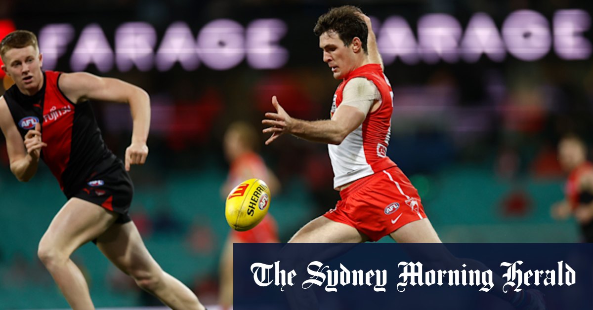 Le vent fait des ravages alors que les cygnes soufflent chauds et froids en victoire sur Essendon