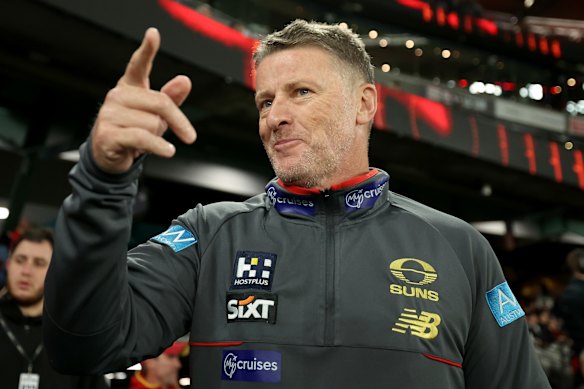 Regardez cela: Damien Hardwick a les Suns qui envisagent leur campagne de première finale.