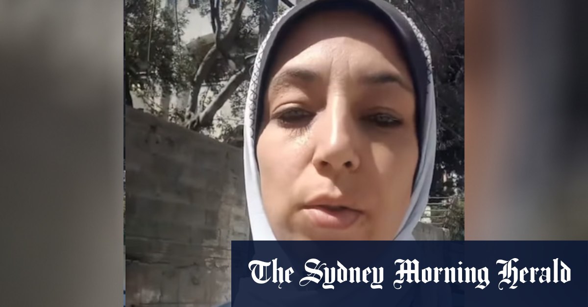 Le gouvernement enquête sur le visa de l'auteur palestinienne Mona Zahed après que le poste d'attaque du Hamas émerge