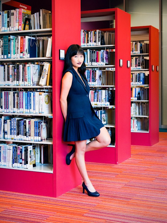 Rebecca Kuang dit qu'elle aime défier les attentes en ce qui concerne les genres et les styles.