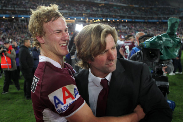 Hasler avec Daly Cherry-Evans après avoir entraîné Manly au Premier ministre 2011.