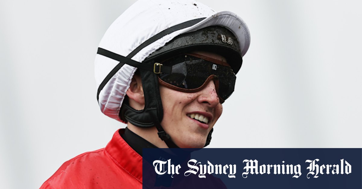 Fille de Trapeze Artist Tous pour gagner le retour